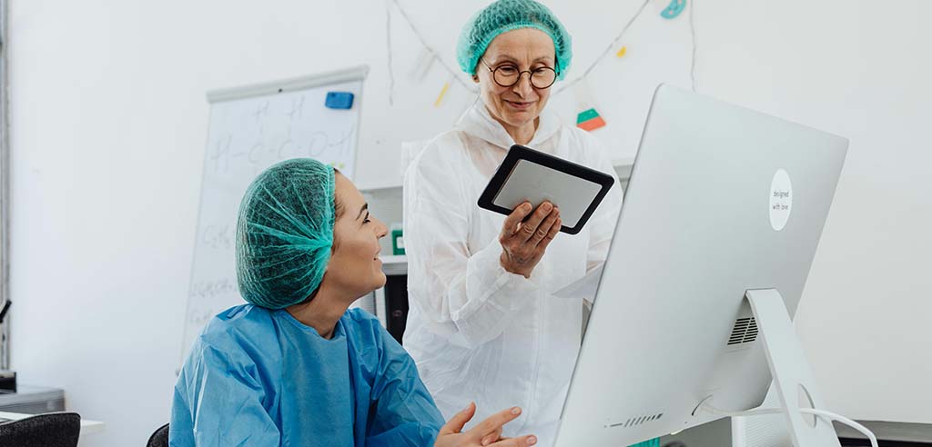 Conducting medical reviews