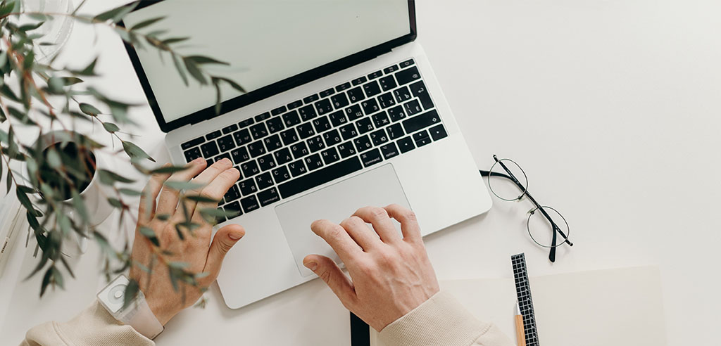 editing and proofreading side hustle