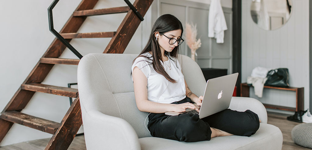 Get paid to review music