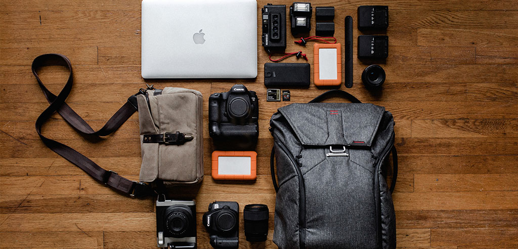 Rent out camera gear for money