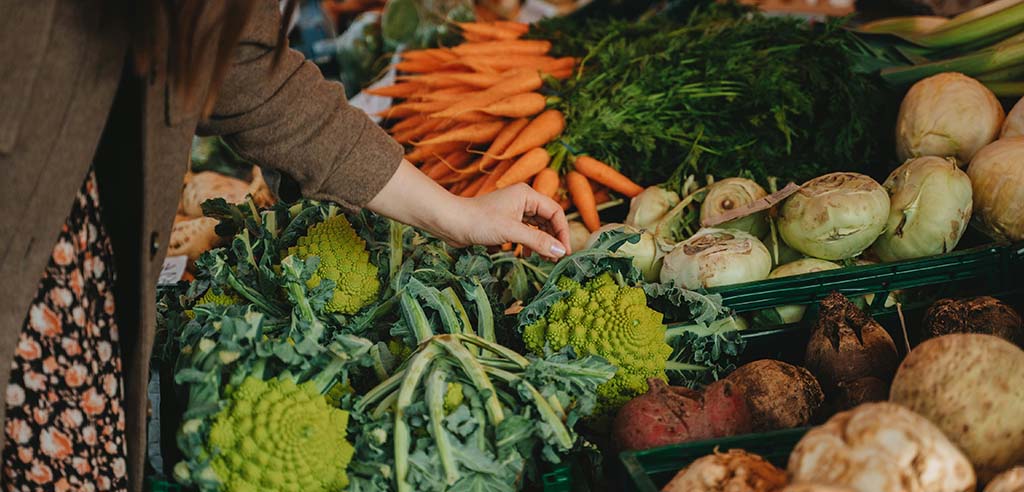 Selling at a farmers’ market