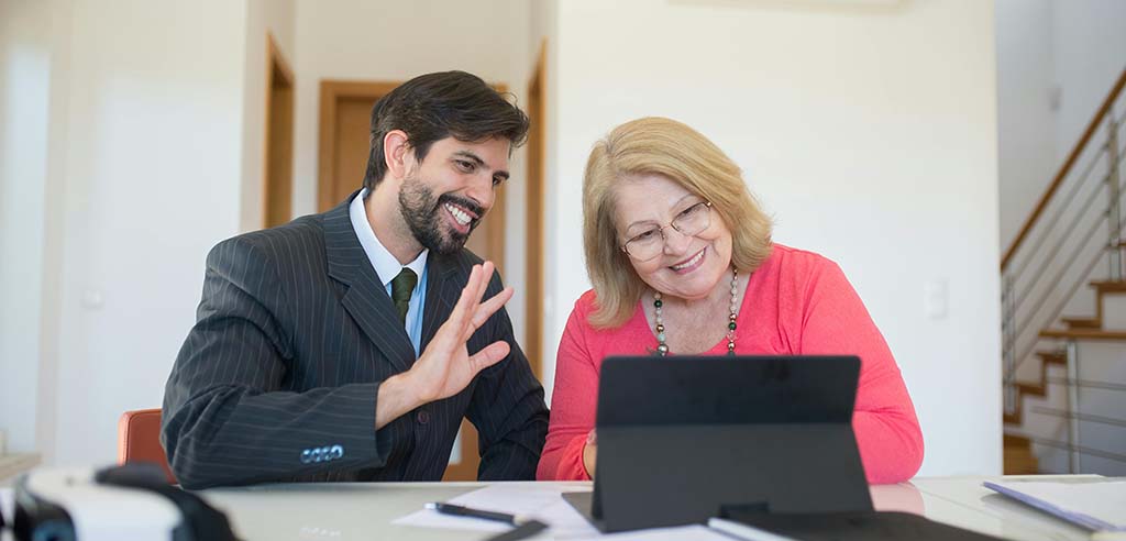 Virtual assistance for realtors
