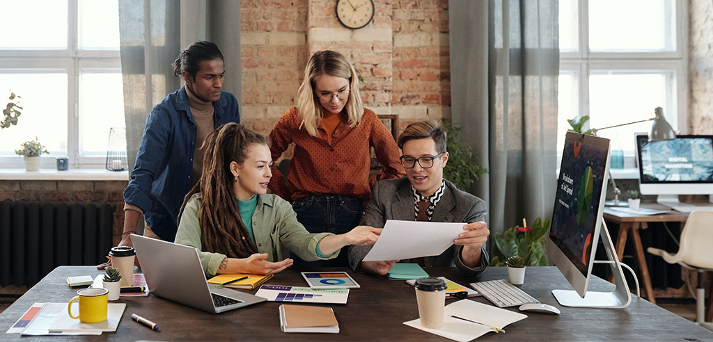 Where to get your first career coaching job
