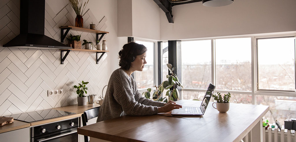 become a freelancer as a side hustle