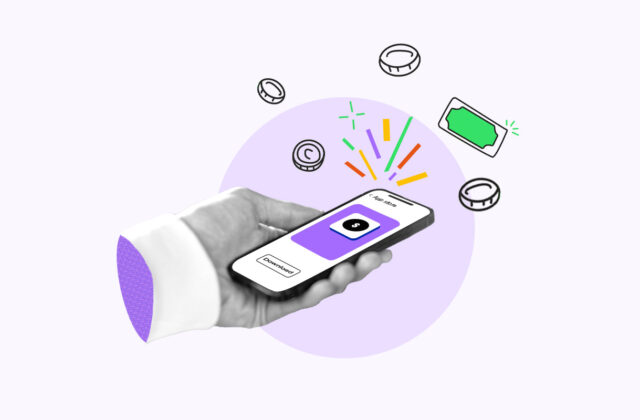 Smartphone surrounded by the icons of different money-making apps