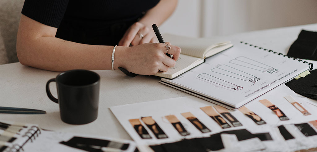 a stylist is learning how to design
